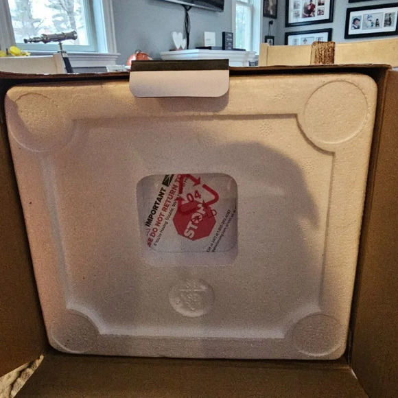 Altec Lansing HydraShock Red Everything Proof Portable Bluetooth Speaker - Picture 10 of 12